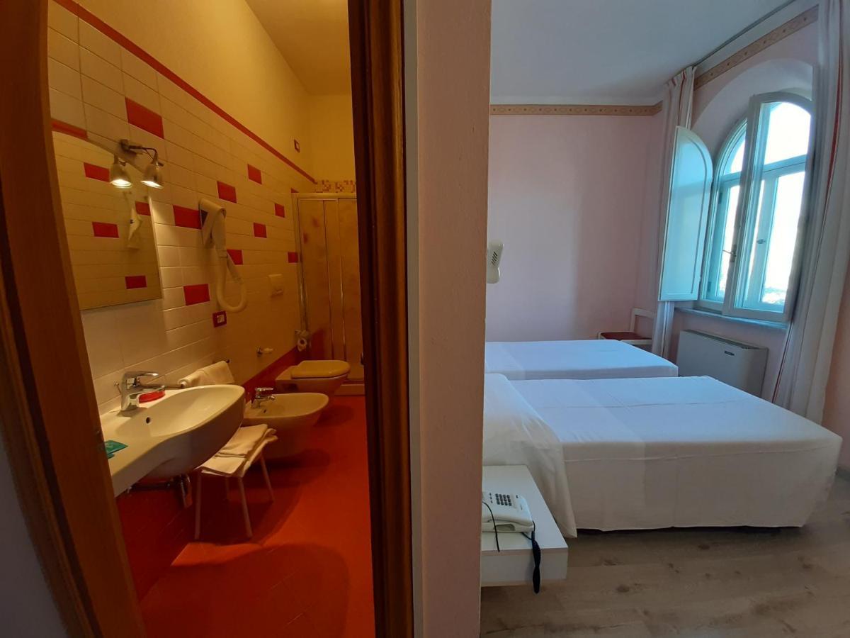Elba Hotel Rosignano Solvay Exterior photo