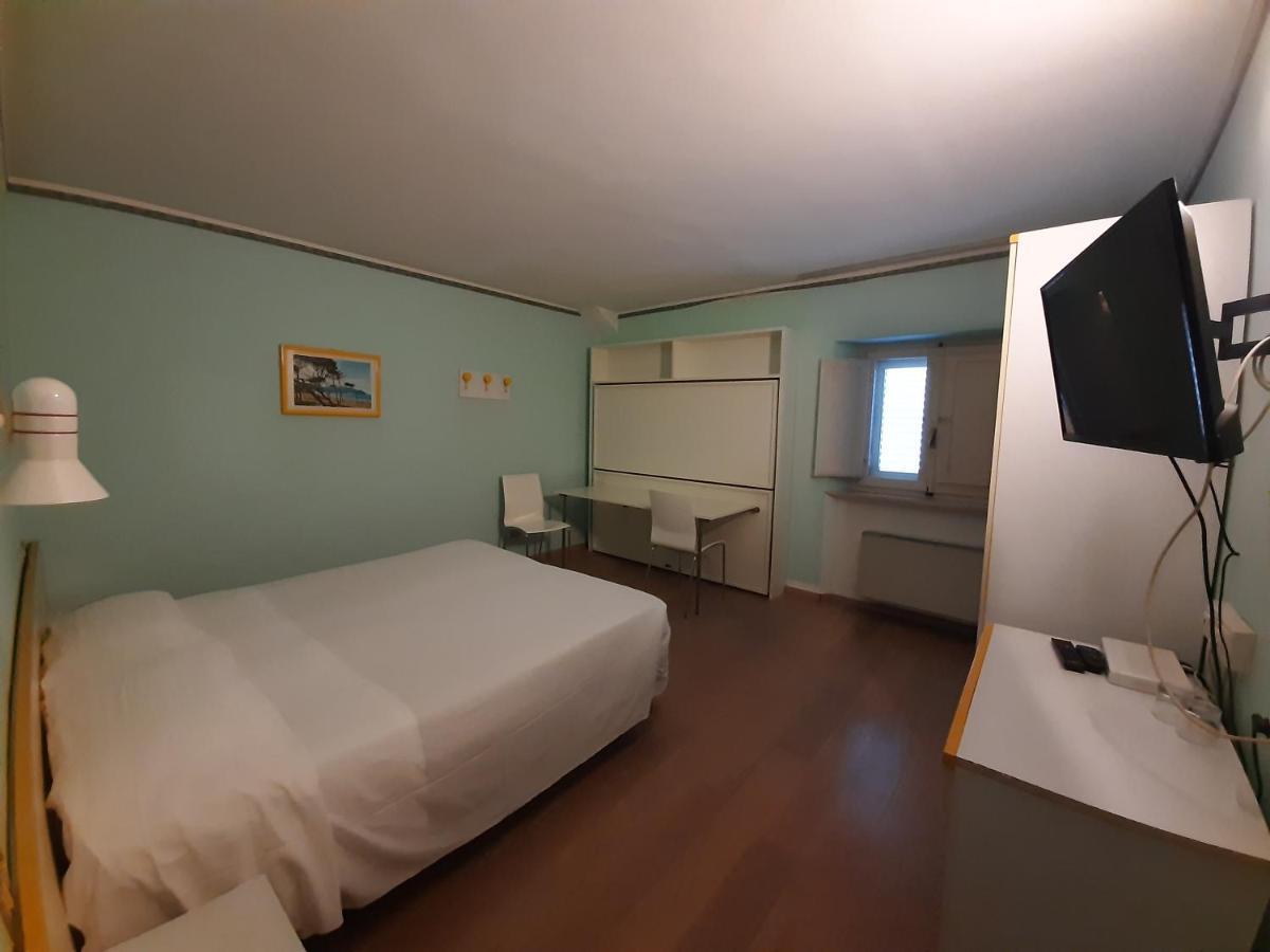 Elba Hotel Rosignano Solvay Exterior photo