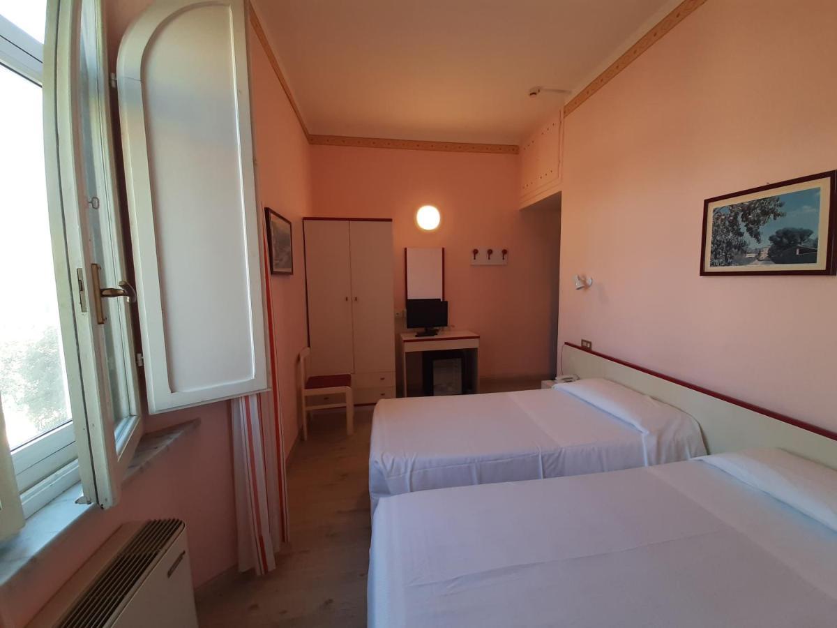 Elba Hotel Rosignano Solvay Exterior photo