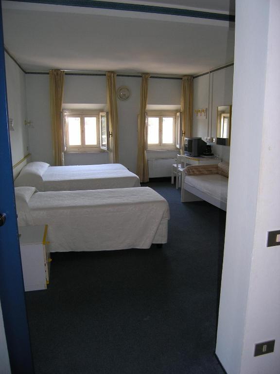 Elba Hotel Rosignano Solvay Room photo