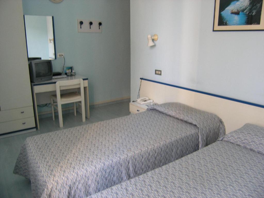 Elba Hotel Rosignano Solvay Room photo